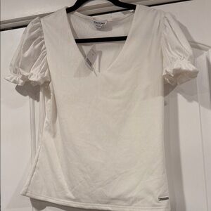 bebe‎ White Ribbed Puff Sleeve V-Neck Top large nwt